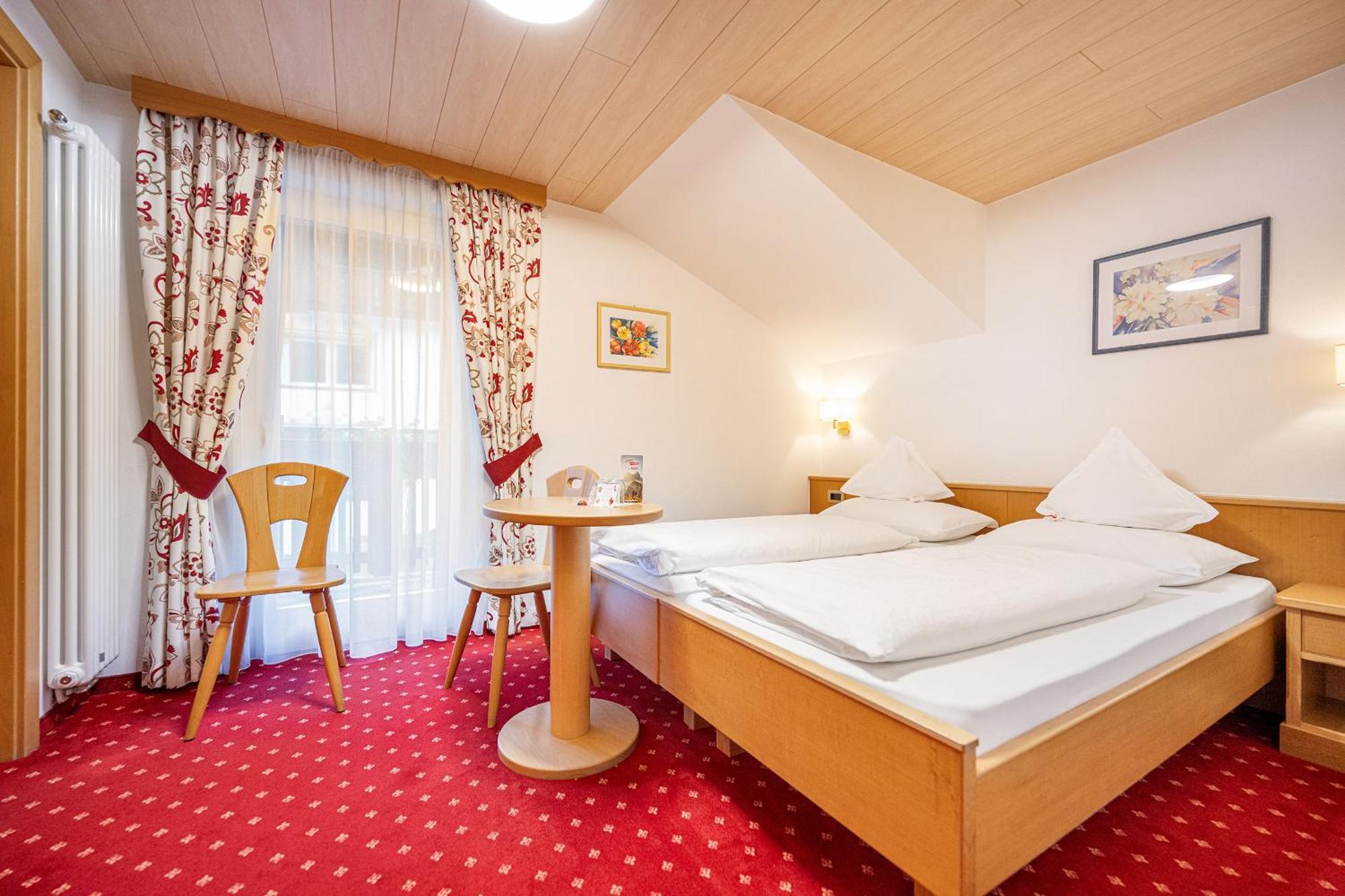 Large Single Room